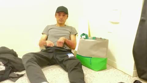 lostpuppyboy online show from January 10, 2026, 8:16 am