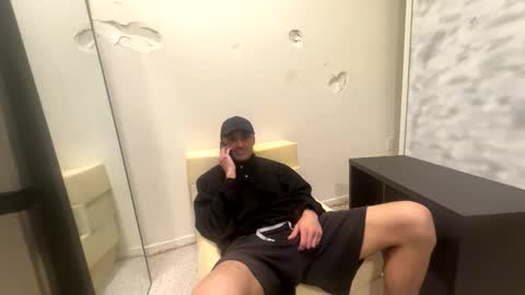 lostpuppyboy online show from March 5, 2026, 6:42 am