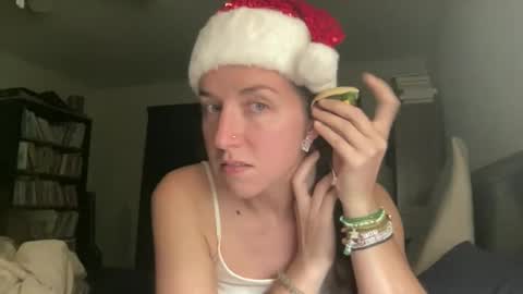 lothlori online show from December 5, 2025, 2:31 am