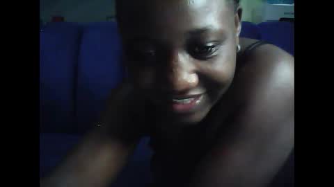 lotty_lavilla online show from April 13, 2026, 2:17 am