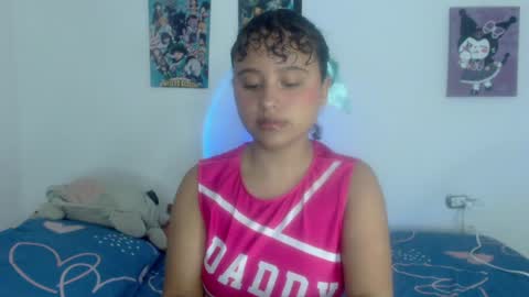 lou_cuteee online show from January 19, 2025, 10:17 pm