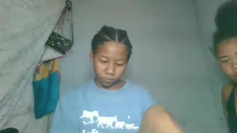 louane98 online show from March 17, 2026, 6:06 am