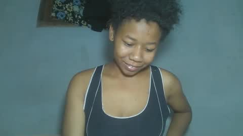 louane98 online show from April 21, 2026, 2:04 am