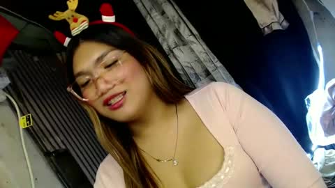 Sweet   online show from December 26, 2024, 9:04 pm