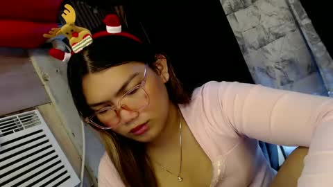 Sweet   online show from December 28, 2024, 12:24 pm