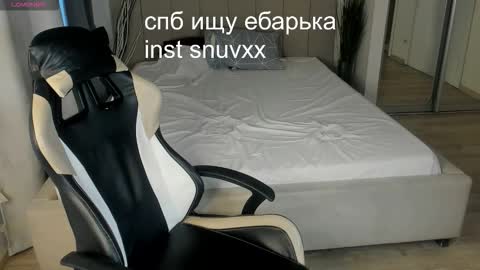 Snapshot of louie_evans chatting on September 12, 2025, 2:39 pm louie_evans online show from September 12, 2025, 2:39 pm