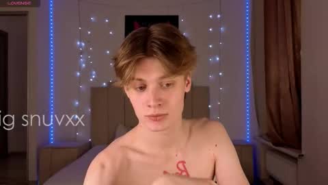 Snapshot of louie_evans chatting on January 8, 2026, 8:44 pm louie_evans online show from January 8, 2026, 8:44 pm