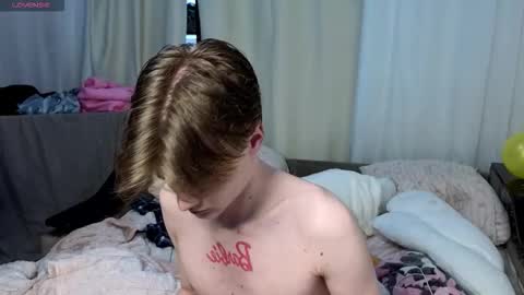 Snapshot of louie_evans chatting on February 11, 2026, 7:57 am louie_evans online show from February 11, 2026, 7:57 am