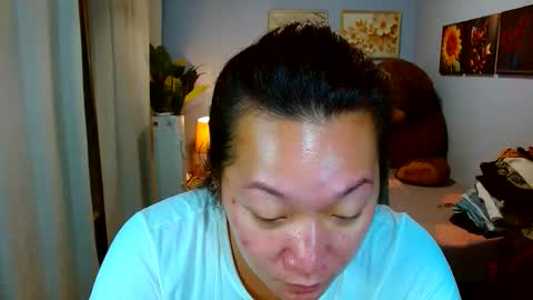 Snapshot of louie_sexy chatting on June 10, 2026, 11:42 am Cathy online show from June 10, 2026, 11:42 am