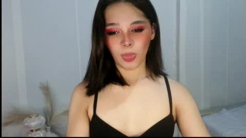 Snapshot of louilalicious chatting on May 16, 2026, 12:04 pm louilalicious online show from May 16, 2026, 12:04 pm