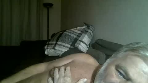 louis_chokdee online show from January 25, 2025, 6:24 pm