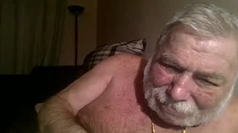 louis_chokdee online show from March 3, 2025, 6:01 pm