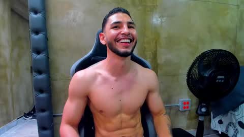 Louis online show from March 6, 2025, 8:16 pm