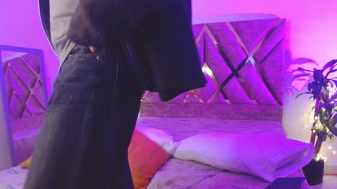 Louis Valdz online show from January 14, 2025, 12:24 pm