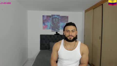 louis_marley_ online show from December 15, 2024, 11:09 pm