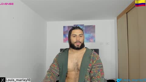 louis_marley_ online show from January 2, 2025, 11:38 pm