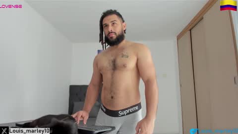 louis_marley_ online show from September 26, 2025, 3:05 pm