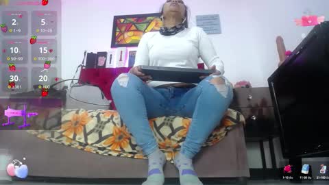  LouIse  online show from September 15, 2025, 12:49 pm