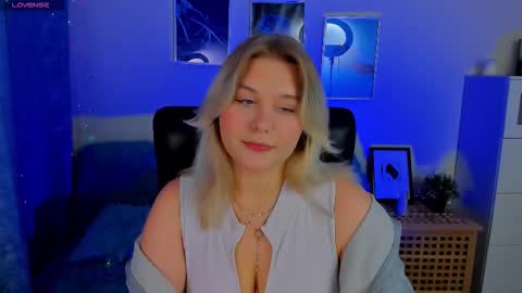 Loise online show from October 25, 2025, 3:40 pm