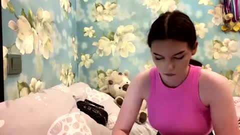 Sasha online show from August 2, 2026, 5:11 pm