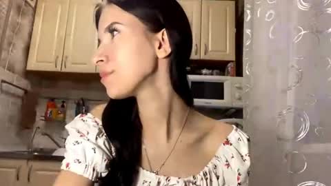 Snapshot of lourabesner chatting on June 1, 2026, 3:36 pm Lora online show from June 1, 2026, 3:36 pm
