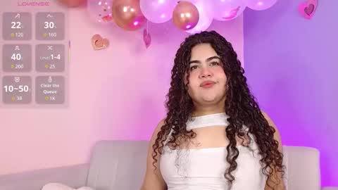 lourdes_moon22 online show from November 23, 2025, 2:17 pm