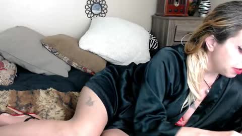 Snapshot of lourdesnoir chatting on February 28, 2026, 8:37 am Lourdes Noir online show from February 28, 2026, 8:37 am