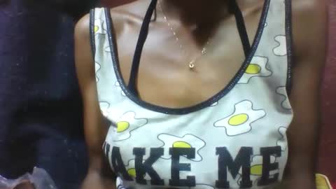 lovaelisa online show from December 16, 2025, 6:02 pm