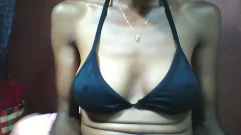 lovaelisa online show from January 13, 2026, 2:39 am