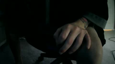 love69now online show from December 5, 2025, 2:47 pm