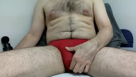 Snapshot of love_a_big_booty chatting on October 1, 2025, 1:33 am love_a_big_booty online show from October 1, 2025, 1:33 am