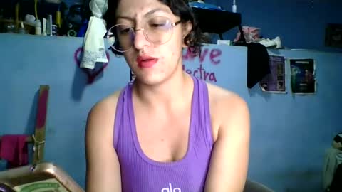 love_electra online show from September 9, 2025, 2:22 am