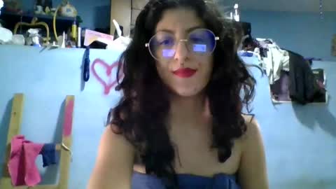 love_electra online show from September 30, 2025, 2:11 pm