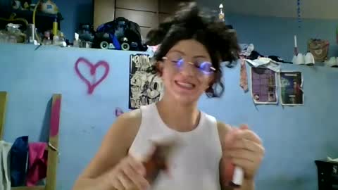 love_electra online show from October 11, 2025, 1:09 pm