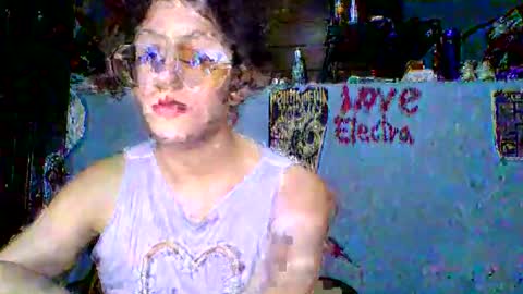Snapshot of love_electra chatting on April 11, 2026, 8:57 pm love_electra online show from April 11, 2026, 8:57 pm