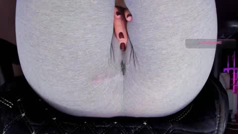 Kira online show from September 20, 2025, 5:03 pm