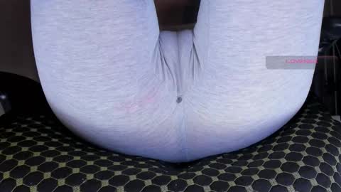 Kira online show from December 19, 2025, 1:51 pm