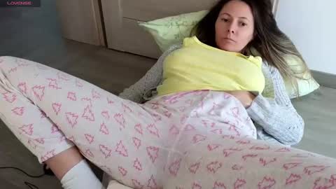 jessmy pleasure is in your hands s online show from December 16, 2024, 12:16 pm