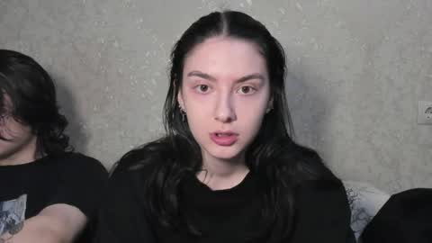 LINA online show from April 20, 2026, 6:09 pm