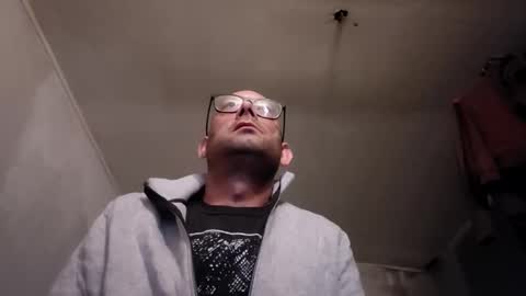 Snapshot of love_pornmovies chatting on April 12, 2026, 3:17 pm LovePorn online show from April 12, 2026, 3:17 pm