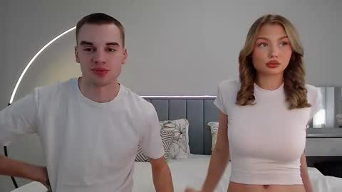 Rimma  Anthony online show from September 15, 2025, 12:38 pm