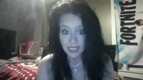 loveashlii online show from June 6, 2026, 4:17 am