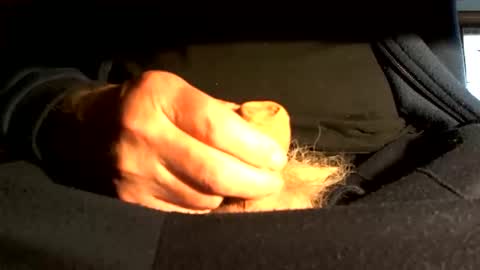 loveboys2025 online show from November 30, 2025, 9:35 am