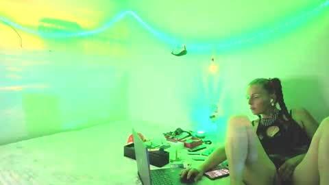 lovecandycunt143 online show from September 9, 2025, 9:31 am