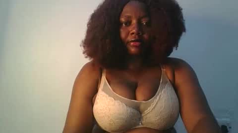 mila online show from September 18, 2025, 10:01 pm