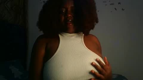 mila online show from October 3, 2025, 6:16 pm