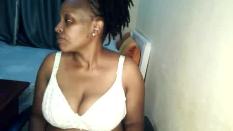 Snapshot of loveedee4 chatting on April 20, 2026, 8:10 pm loveedee4 online show from April 20, 2026, 8:10 pm