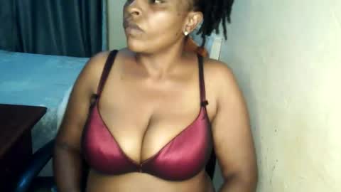 Snapshot of loveedee4 chatting on April 21, 2026, 10:01 pm loveedee4 online show from April 21, 2026, 10:01 pm