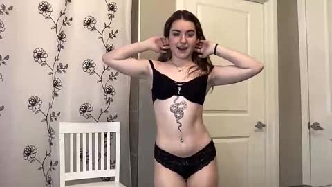 Olivia Rose online show from February 27, 2026, 10:10 pm