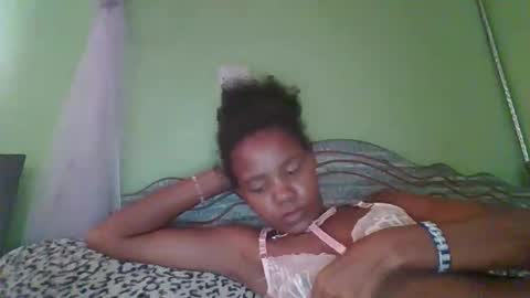 Snapshot of lovegal335 chatting on November 30, 2025, 11:47 am lovegal335 online show from November 30, 2025, 11:47 am